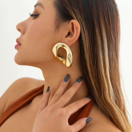 NINA Vintage Punk-Inspired Hoop Earrings